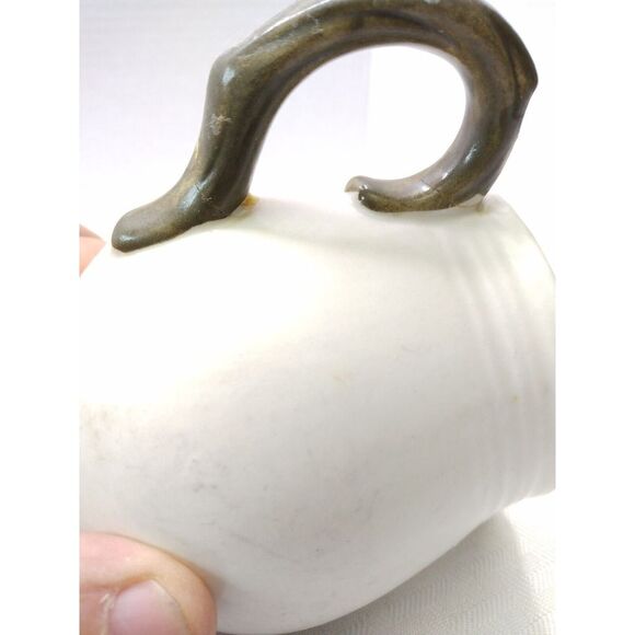 Vintage Salt And Pepper Shakers‎ Metlox Sculpted Grape Pattern - Picture 8 of 8